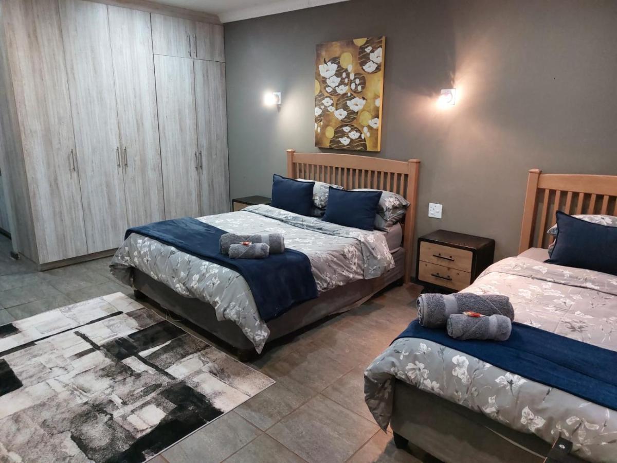 Wisteria Lane Guesthouse Postmasburg Kültér fotó