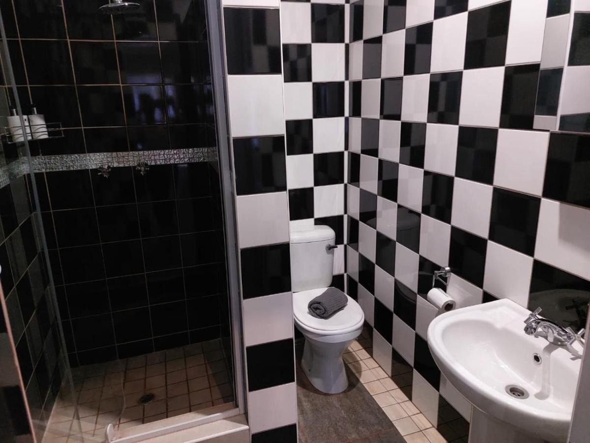 Wisteria Lane Guesthouse Postmasburg Kültér fotó